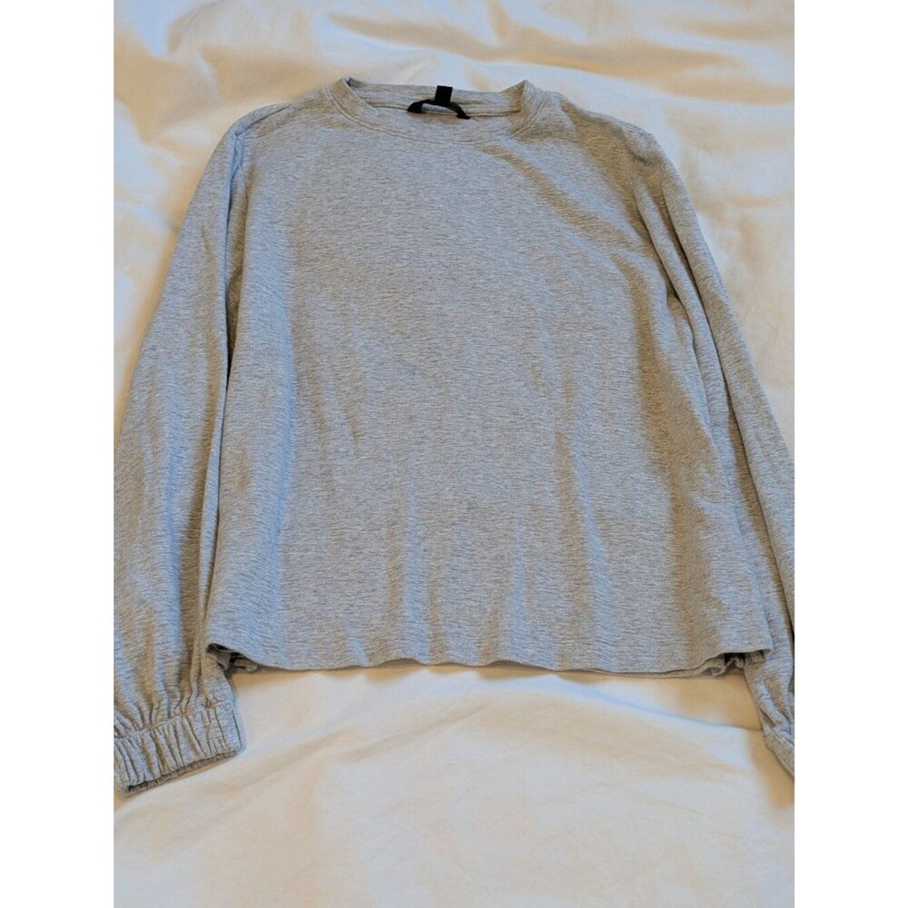 Banana Factory Long Puffy Sleeve Gray
